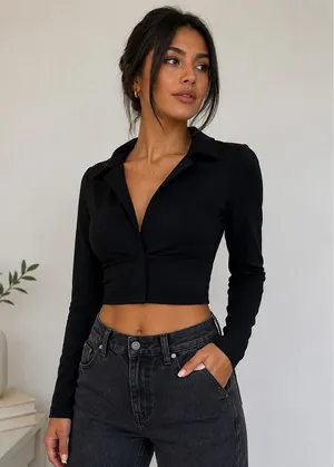 Windsor Top Long Sleeve Black Crop v-neck Size small thumbnail 1