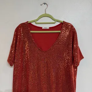 Cherish Red Sequin Mini Dress Short Sleeve Sparkle Shift Dress Sz L thumbnail 3