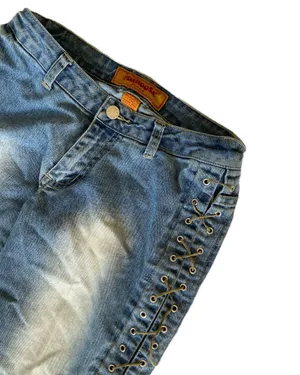 Vintage 90s / y2k Grommetted Flare Lightwash Jeans 🔥 thumbnail 1