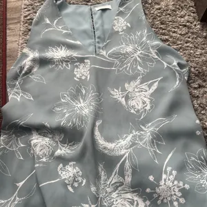 Babaton medium‎ blouse thumbnail 4
