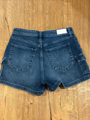 Hollister curvy ultra high rise mom Denim Cargo Shorts 28 thumbnail 2