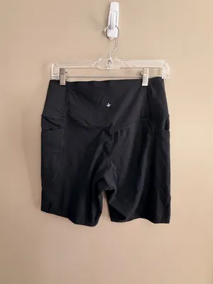 Halara L Womens High-Waisted Biker Black Shorts With Side Pockets Flat Tummy Eff thumbnail 4