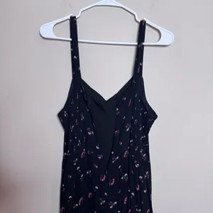 Madewell Smocked Crop Wide Leg Jumpsuit in Floral Toss thumbnail 12