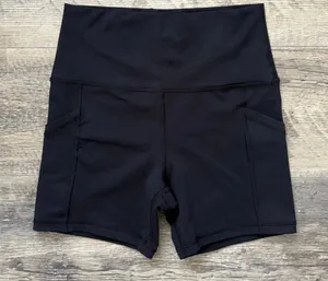Aerie THE HUGGER | MOULANT BIKE SHORT I SHORTS thumbnail 1