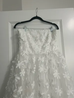 New Showpo RHEIVA Strapless 3D Embroidery Midi White Dress Size Large MSRP $149 thumbnail 8