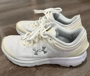 Nike Under Armour Cream and White Women's Training Shoes thumbnail 2