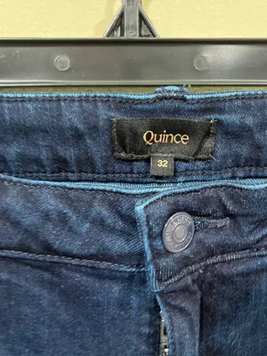 Quince dark wash bootcut jeans feature a high-rise waist five-pocket size32 EUC thumbnail 3