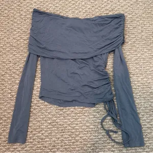 Edikted Women's Off-Shoulder Gray Top thumbnail 2