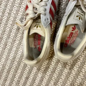 adidas Samba OG Pony Hair Wonder Beige / Cream White / Better Scarlet thumbnail 4