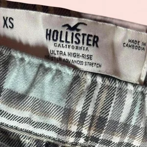 Women’s Hollister Co. Pleated Ultra High Rise Plaid Tennis Skirt Blue XS thumbnail 2