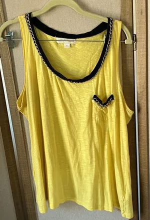 FINAL MARKDOWN Faith 21 Yellow Top 2X thumbnail 1