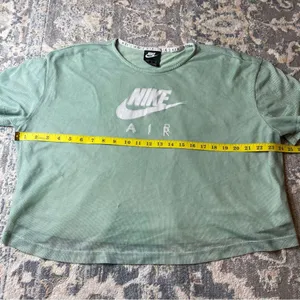 Nike Sage Green Mesh T-Shirt thumbnail 6