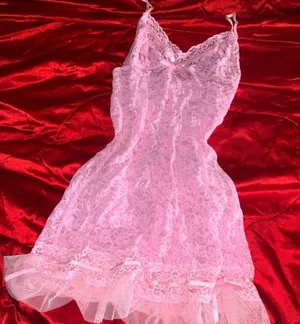 Victoria’s Secret Dress thumbnail 1