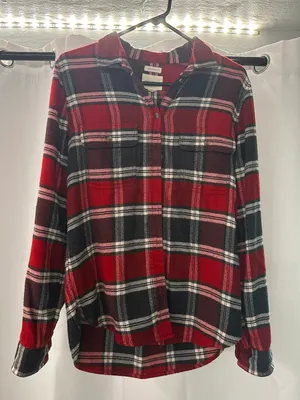 Outfitters Flannel thumbnail 1