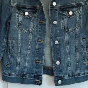 J.Crew Womens Medium Wash Denim Trucker Jacket XS Blue Cotton Button‎ Up Pockets thumbnail 6