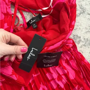 Lulus Vibrant Moment Red and Pink Floral Pleated Lace-Up Midi Dress Size XS NWT thumbnail 6