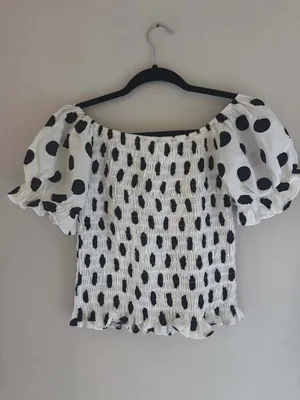 POL Women's Off-Shoulder Shirred Polka Dot Puff Sleeve Crop Top thumbnail 4