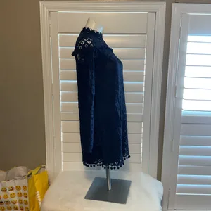 Old Navy Lace Dress thumbnail 3