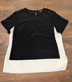 Black and white blouse thumbnail 1