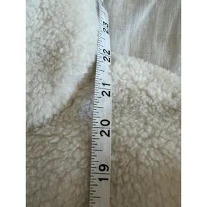 Lululemon Wunder Puff Down Coat 2025 Women 4 White Fleece Quilted Puffer thumbnail 14