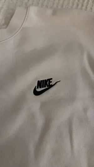 Nike Sweatshirt Crewneck thumbnail 2