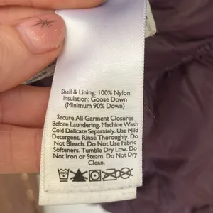 Eddie Bauer First Ascent Whittaker Mountain EB800 Down Puffer Vest Women Medium thumbnail 7