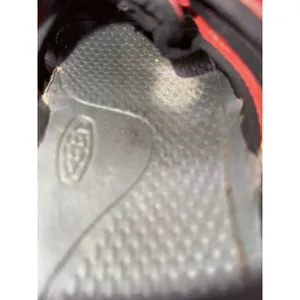 KEEN Newport H2 Sandals Hybrid Ribbon Red/Gargoyle Kids Size 5.5-6 Women’s 7.5 thumbnail 6