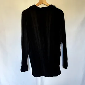 CuddlDuds black knit ribbed button down long sleeved shirt extra long women's TM thumbnail 8