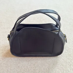 Madewell Sydney Black Leather Zip Top Small Crossbody Bag Convertible thumbnail 5