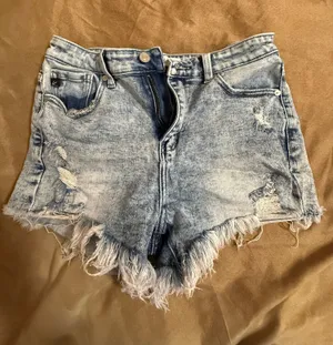 KanCan Jean Shorts thumbnail 1