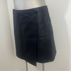 Abercrombie Faux Leather Wrap Front Mini Skirt Size Medium Black thumbnail 6
