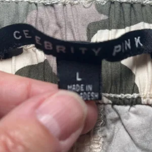 Celebrity Pink NWT Camo Cream Beige Cargo Pants‎ Large Army Casual Street thumbnail 8