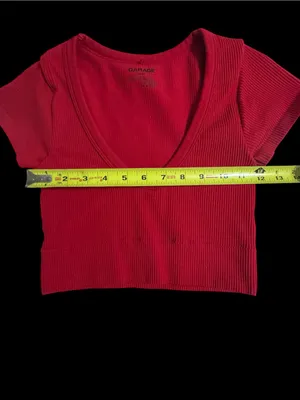 Garage Red Ribbed V-Neck Short Sleeve Crop Top thumbnail 3