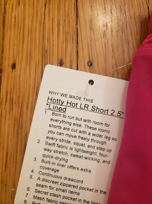 Lululemon Hotty LR Hot Pink Athletic Lined 2.5" Shorts Size 12 Outdoor thumbnail 3