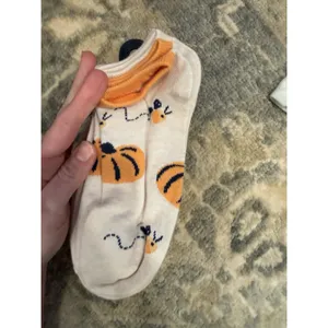 Disney Winnie The Pooh Halloween Themed Socks 9 Pairs Women's Sz 4-10 NWT thumbnail 7