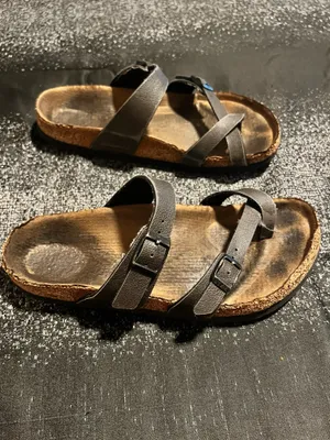 Womens sz8 Birkenstock Mayari criss-cross straps Sandals- Brown/Black thumbnail 2
