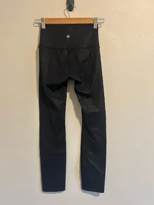 Lululemon Women’s Wunder Train High Rise Tight 23” Foil Black Size 2 thumbnail 3
