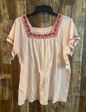 Style&co Top Size 1X Soft Shell Pink Square Neck Cap Short Sleeve Embroidered thumbnail 1