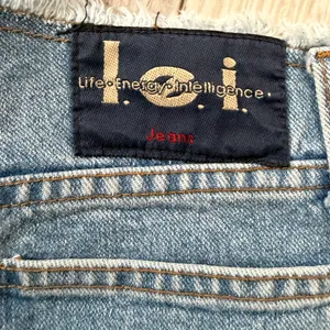 RARE Style VINTAGE Lei High Waisted Frayed Cotton Denim Shorts size 5 (28) thumbnail 8