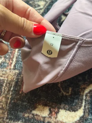 Lululemon Like a Cloud Bra Light Support, B/C Cup
Twilight Rose thumbnail 3