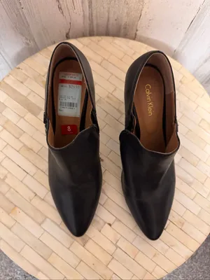 Calvin Klein Joanie Pointed Toe Leather Ankle Booties Womens 8 Black Heel Shooti thumbnail 7