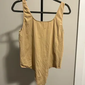 Skims Fits Everybody Square Neck Bodysuit thumbnail 3