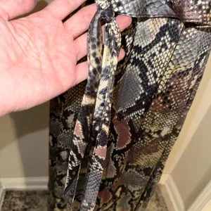 Stunning snake print multi color boutique maxi dress See and Be Seen size large thumbnail 6