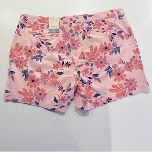 Style &Co chino mid rise short batik print pink size 18 5.5” inseam thumbnail 2