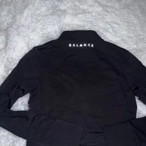 Balance Athletics Black Long Sleeve Jacket Zip Up Jacket size Large Cropped thumbnail 2