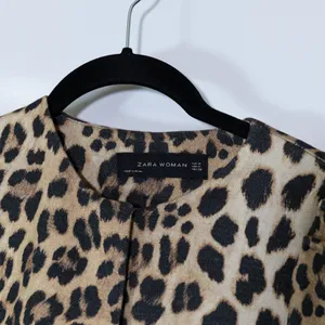 Zara Woman Cheetah Leopard Animal Print Pattern Snap Button Jacket Coat Medium thumbnail 2