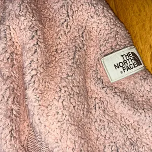 The North Face Blush Sherpa Fleece Jacket thumbnail 3