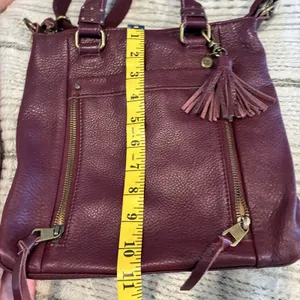 The Sak Wine Pebbled Leather Crossbody With Top Handles Purse Butter Soft EUC thumbnail 4