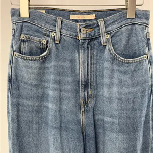 Levi's High Loose‎ Denim Distressed Wide Leg Jeans in Medium Wash Size 25 thumbnail 5