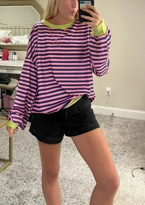 Striped sweatshirt Size M thumbnail 4